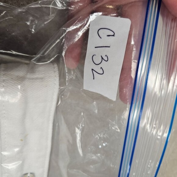 Pilcro & The Letterpress Anthropologie Womens Mid-Rise Slim White Denim Short 27 - Picture 7 of 7